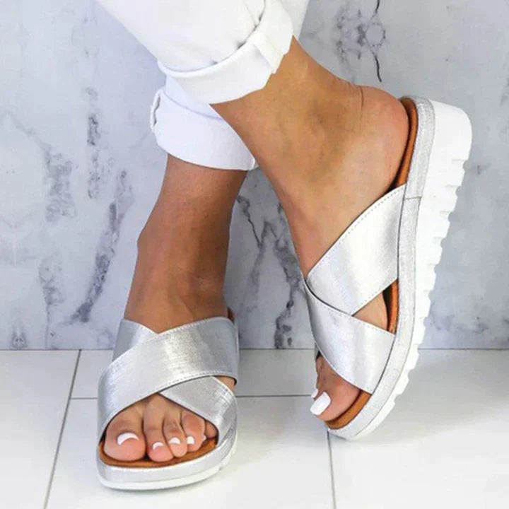Ada® | Le sandali ortopediche alla moda
