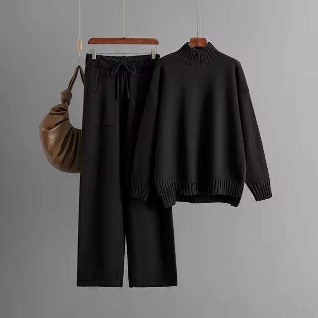 BRIDGET - SET CON MANICHE LUNGHE ELEGANTE